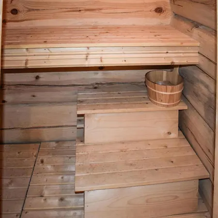 Feriehus Awesome In With Sauna